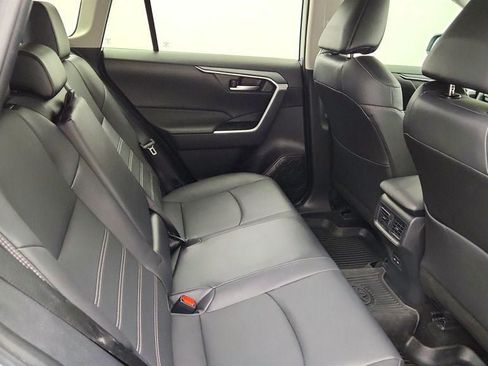 Used 2025 Toyota RAV4 XLE Premium AWD/4WD image 23