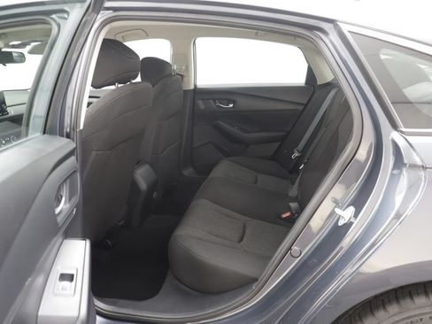 Used 2023 Honda Accord LX image 13