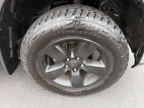 Used 2017 RAM 1500 Big Horn image 8