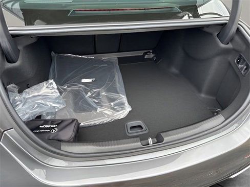 New 2025 Mercedes-Benz C 300 4MATIC Sedan image 10