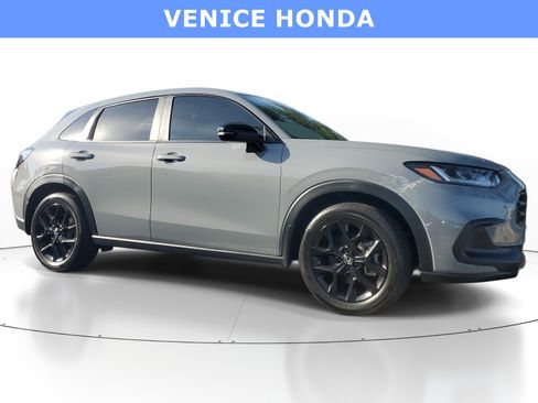 Used 2024 Honda HR-V Sport image 1
