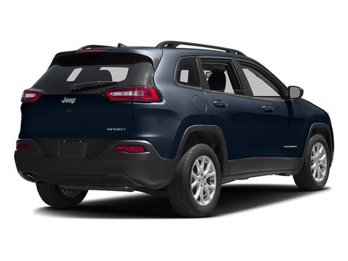 Certified 2016 Jeep Cherokee Sport image 3