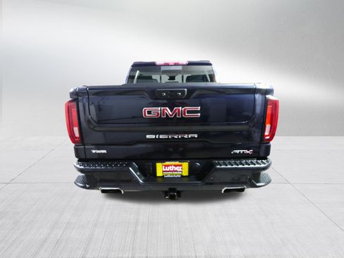 Used 2022 GMC Sierra 1500 AT4 w/ AT4 Premium Package AWD/4WD image 6