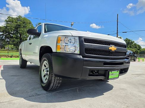 Used 2012 Chevrolet Silverado 1500 W/T AWD/4WD image 4