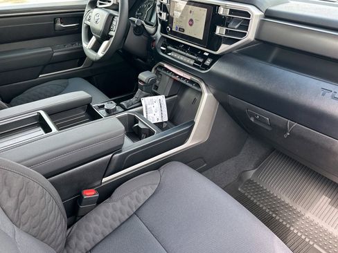 New 2026 Toyota Tundra SR5 AWD/4WD image 15