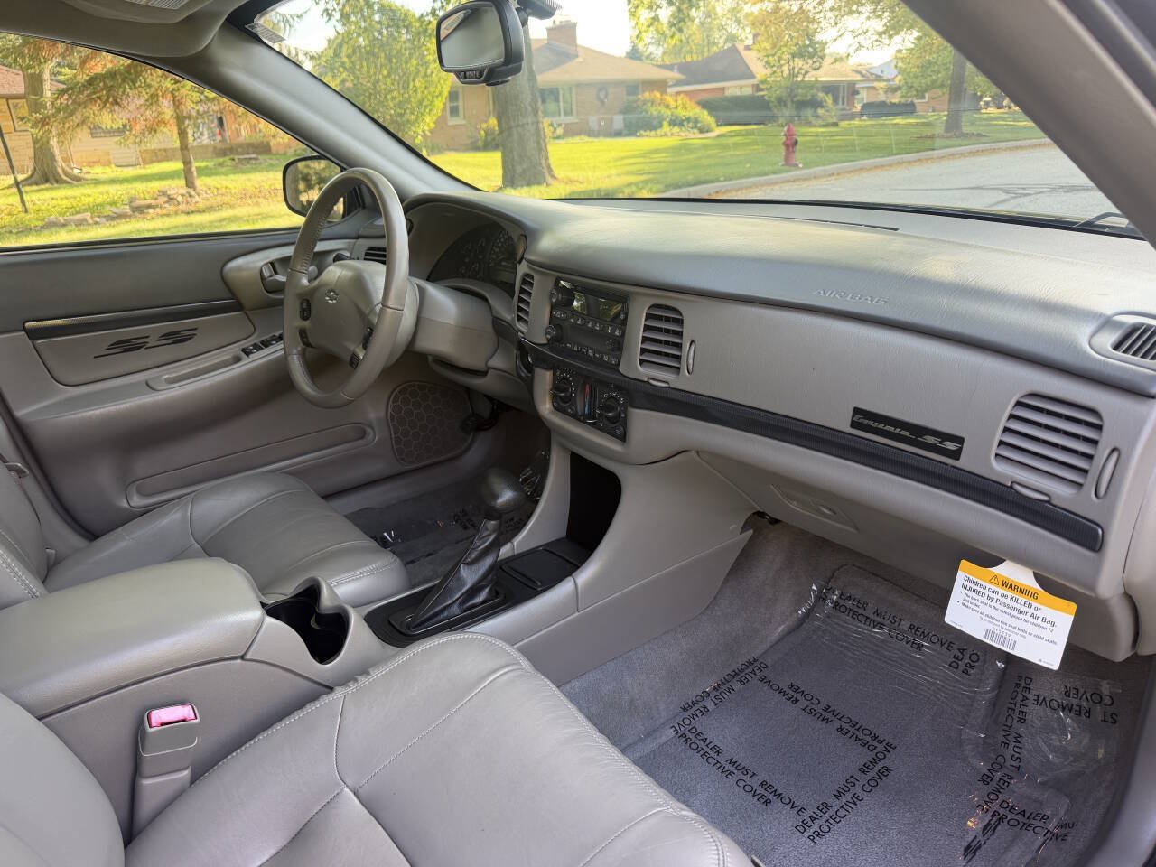 Used 2004 Chevrolet Impala SS w/ Preferred Equipment Group FWD image 16