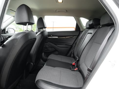 Used 2021 Kia Seltos S AWD/4WD image 22