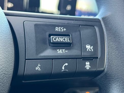 Certified 2025 Nissan Kicks SV w/ Illumination Package AWD/4WD image 12