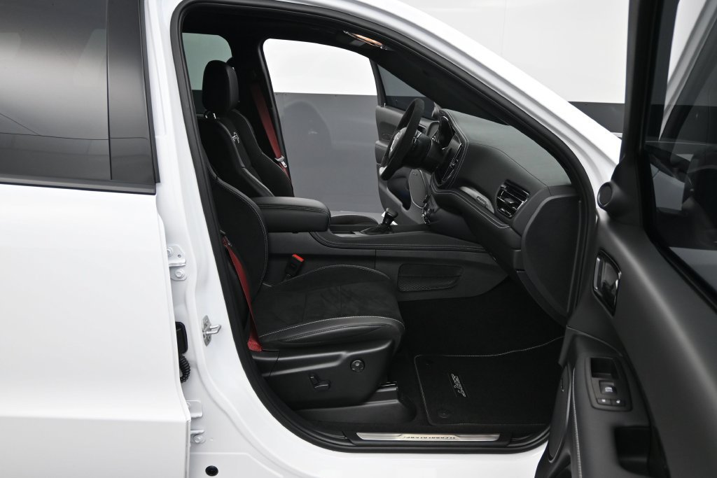 Used 2026 Dodge Durango SRT Hellcat w/ Premium Group AWD/4WD image 19