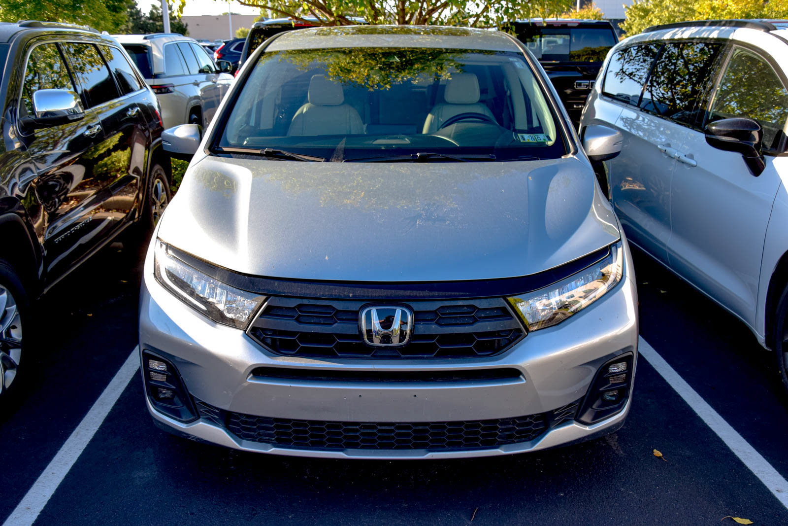 Used 2025 Honda Odyssey EX-L image 3