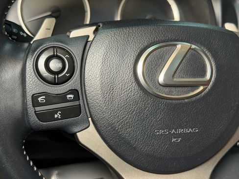Used 2014 Lexus IS 250 image 38