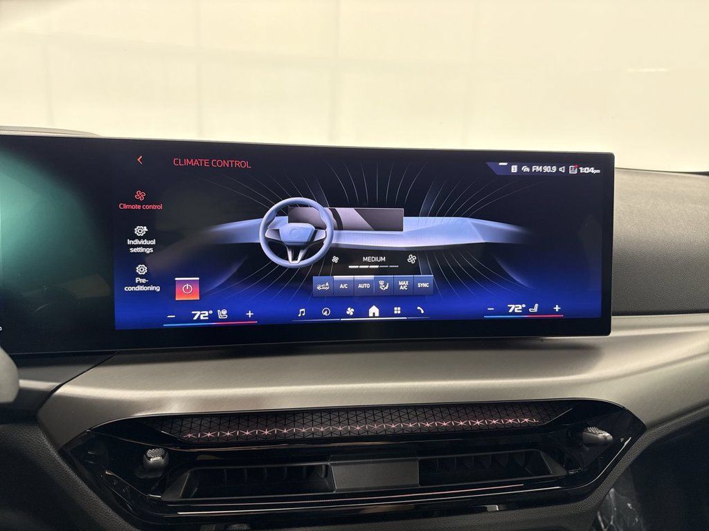Used 2025 BMW M240i xDrive Coupe w/ Premium Package AWD/4WD image 29