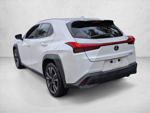 Used 2019 Lexus UX 200 w/ Accessory Package 2 image 7