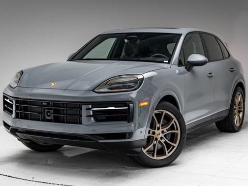 New 2026 Porsche Cayenne AWD/4WD image 1