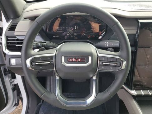 New 2026 GMC Acadia Elevation FWD image 21
