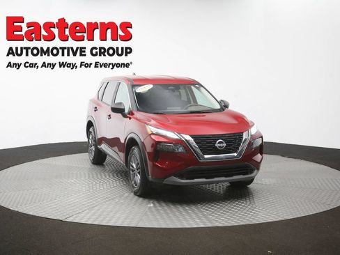 Used 2023 Nissan Rogue S AWD/4WD image 51