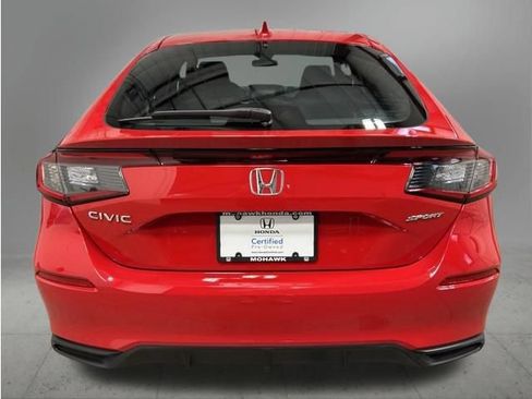 Certified 2022 Honda Civic Sport image 5