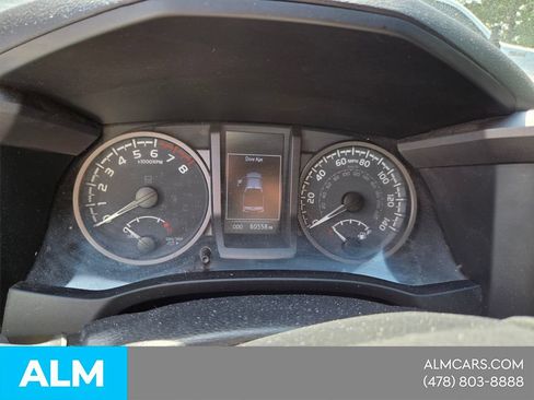 Used 2021 Toyota Tacoma TRD Sport w/ TRD Premium Sport Package AWD/4WD image 24