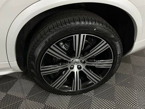 Certified 2023 Volvo XC90 B6 Ultimate image 39