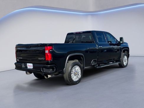 Used 2023 Chevrolet Silverado 2500 High Country w/ Z71 Off-Road Package image 5