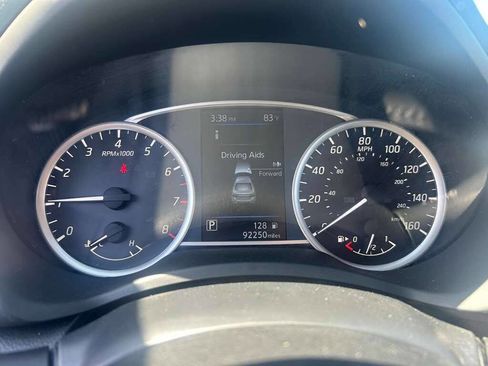 Used 2019 Nissan Sentra SR FWD image 12
