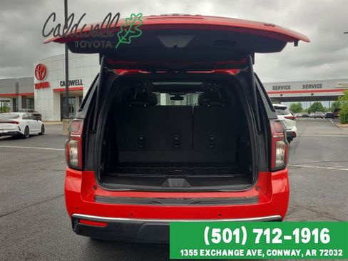 Used 2022 Chevrolet Tahoe LT w/ LT Signature Package RWD image 16