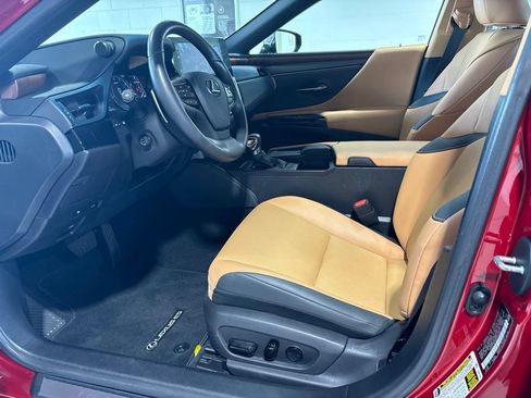 Used 2022 Lexus ES 350 w/ Premium Package FWD image 8