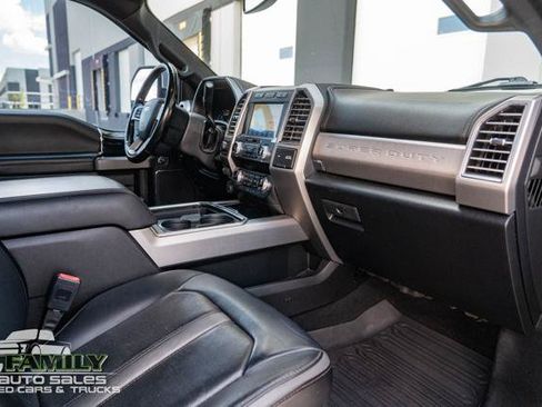 Used 2021 Ford F450 Platinum w/ Snow Plow Prep Package AWD/4WD image 23