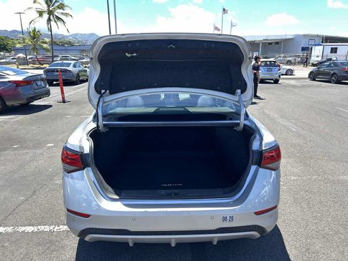 Used 2022 Nissan Sentra SV FWD image 18