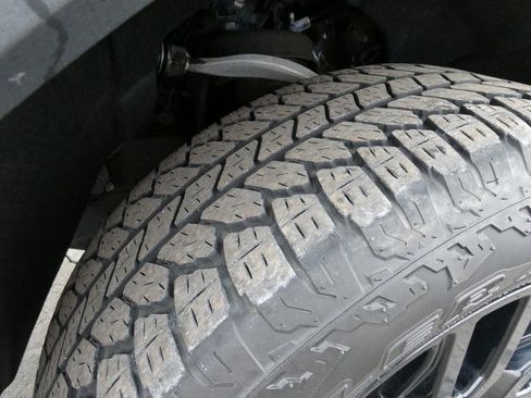 Certified 2024 GMC Sierra 1500 Elevation image 15