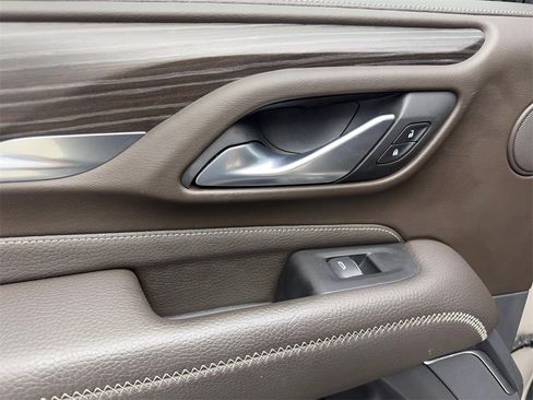 Used 2022 GMC Yukon Denali image 39
