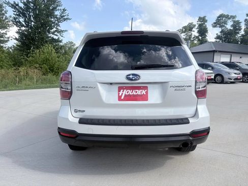 Used 2015 Subaru Forester 2.5i Touring w/ Popular Package #2 AWD/4WD image 5