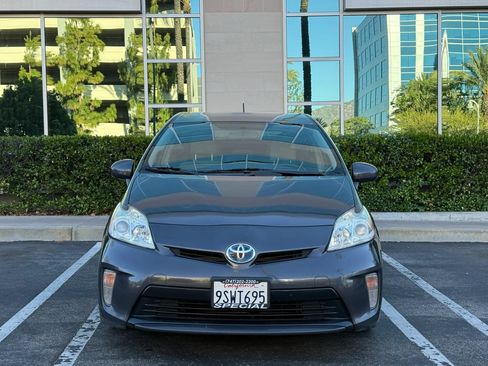 Used 2012 Toyota Prius Three FWD image 8