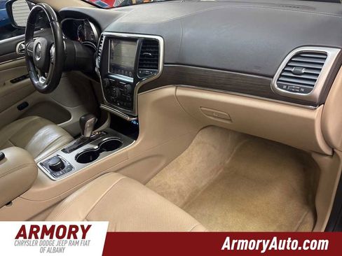 Used 2016 Jeep Grand Cherokee Overland image 41