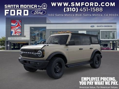 New 2026 Ford Bronco Outer Banks AWD/4WD image 1