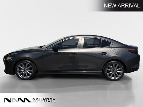 Used 2021 MAZDA MAZDA3 s FWD image 2