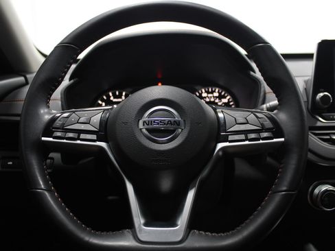 Used 2021 Nissan Altima 2.5 SR AWD/4WD image 29