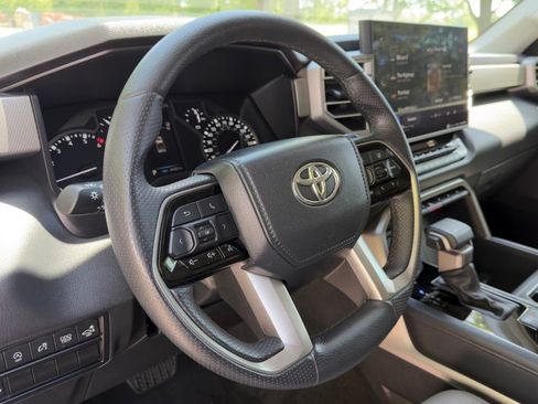 Used 2022 Toyota Tundra Limited RWD image 20