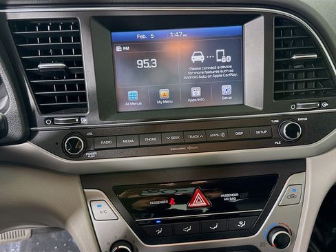 Used 2018 Hyundai Elantra SEL image 18