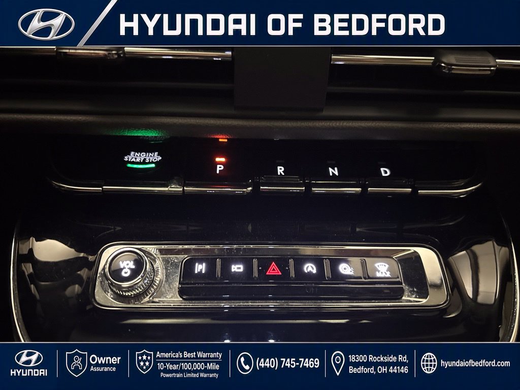 Used 2023 Lincoln Corsair AWD w/ Equipment Group 101A image 27