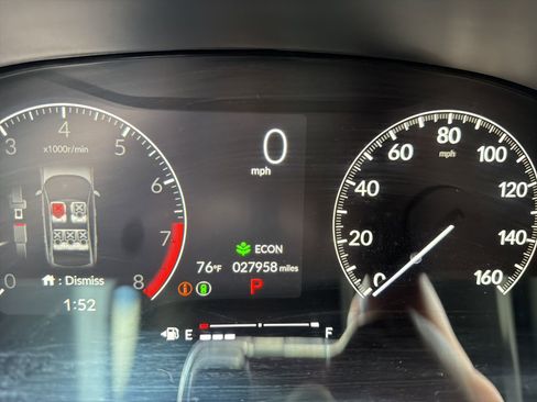 Used 2023 Honda Civic Sport image 9