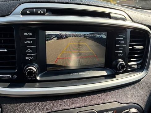 Used 2017 Kia Sorento EX w/ EX V6 Premium Package AWD/4WD image 34