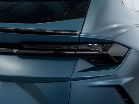 Used 2020 Lamborghini Urus image 34