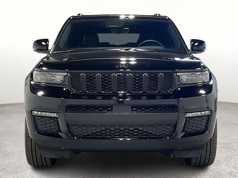 Used 2025 Jeep Grand Cherokee L Limited w/ Black Appearance Package image 5