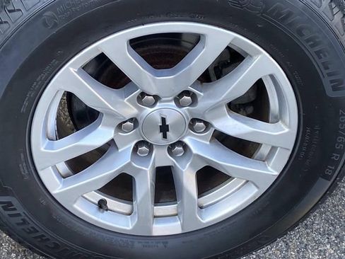 Used 2019 Chevrolet Silverado 1500 RST w/ All-Star Edition image 34