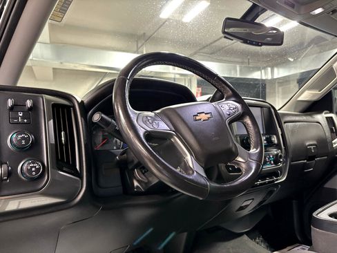 Used 2019 Chevrolet Silverado 1500 LT w/ All Star Edition image 23