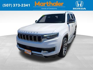 Used 2024 Jeep Wagoneer Series II w/ Flexible Seating Group AWD/4WD video 1