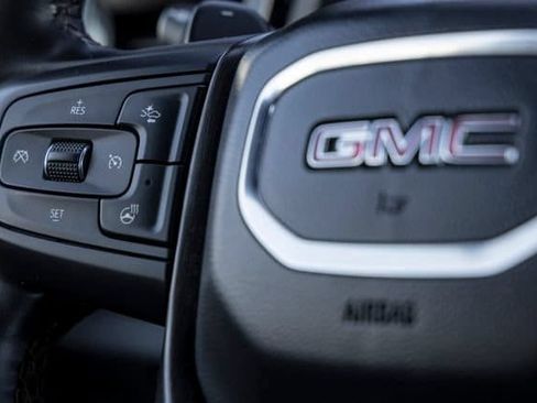 Certified 2024 GMC Sierra 1500 AT4 w/ AT4 Premium Package AWD/4WD image 27