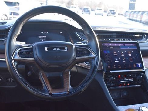 Used 2021 Jeep Grand Cherokee L Summit w/ Luxury Tech Group V image 27