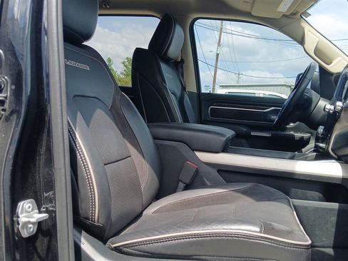 Used 2020 RAM 1500 Laramie RWD image 12